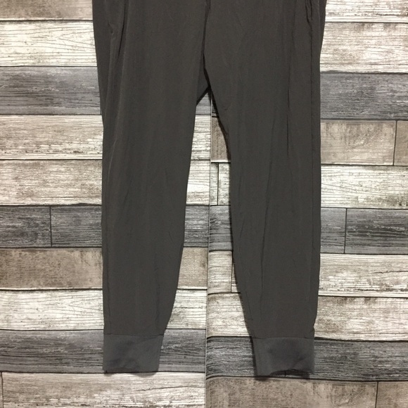 Athleta Pull On Joggers Women’s 10 Gray (Inseam 27) Lightweight Zip Pockets - Picture 6 of 9